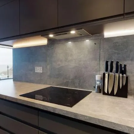 3 The View Apartments Ilfracombe - Hot Tub, Parking, Lift, Ev Exterior photo