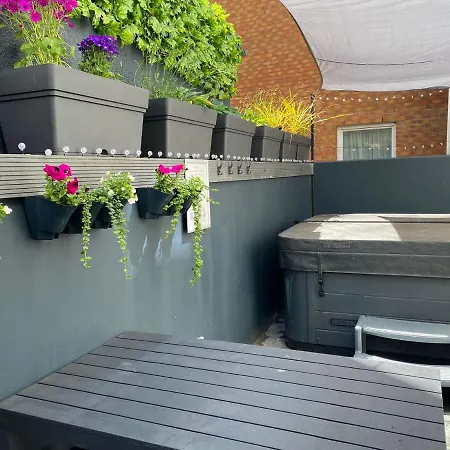 3 The View Apartments Ilfracombe - Hot Tub, Parking, Lift, Ev Exterior photo