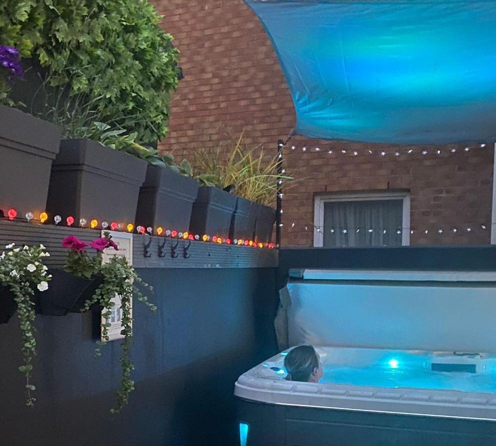 Apartment 3 The View - Hot Tub, Parking, Lift, Ev
