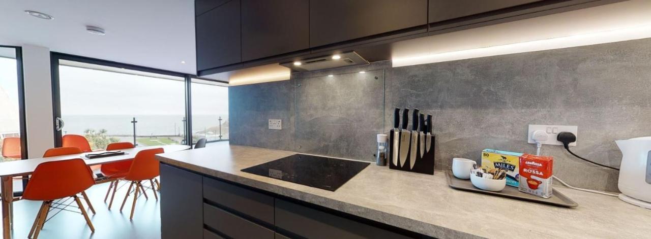 3 The View - Hot Tub, Parking, Lift, Ev Apartment